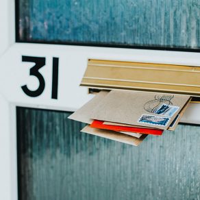 door-envelopes-mail-direct-mail-marketing-1168x550