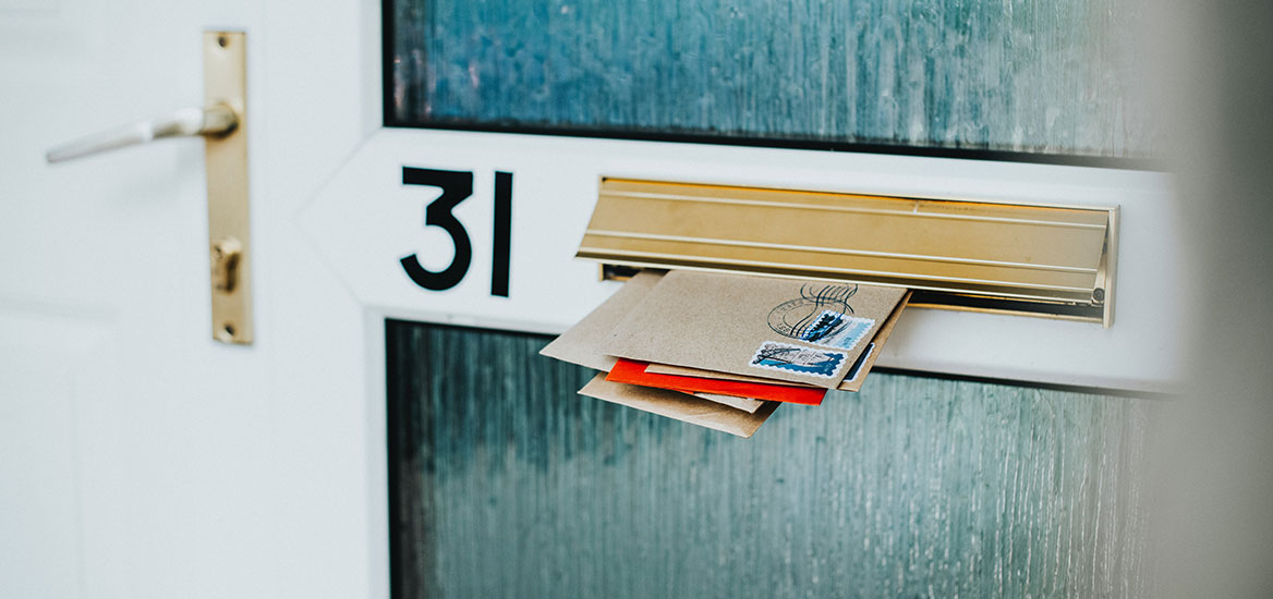 door-envelopes-mail-direct-mail-marketing-1168x550