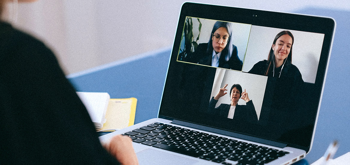 virtual-meeting-with-3-participants